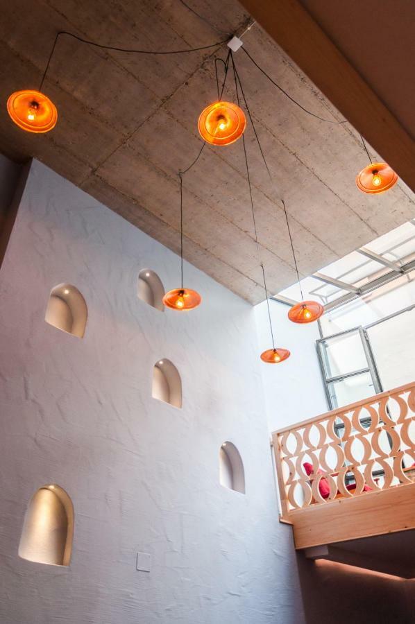 Ura Hostel プリズレン エクステリア 写真